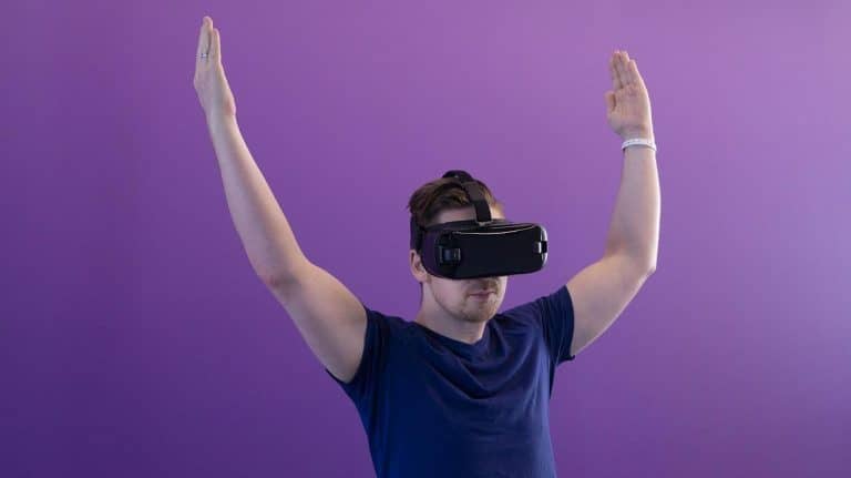 Comment utiliser un casque de réalité virtuelle ?
