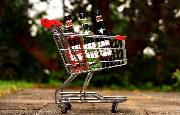 Comment faire l’achat et la vente de vin entre particulier ?